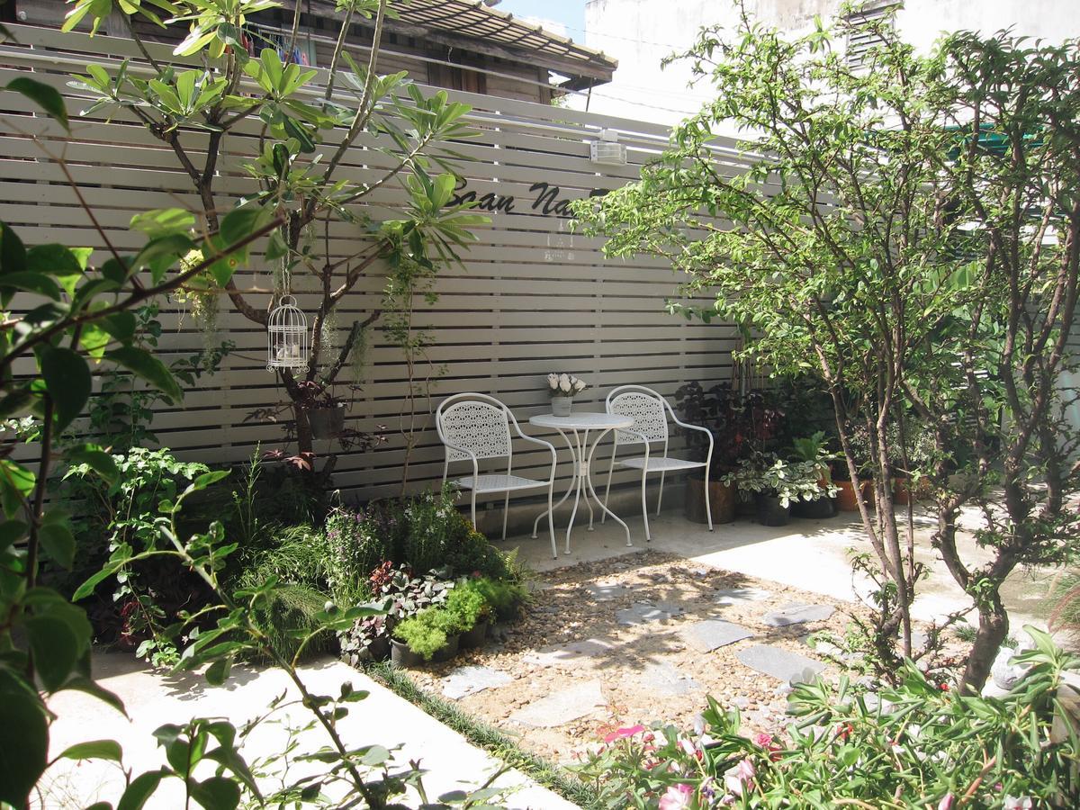 Baan Nai Trok Pansiyon Bangkok Dış mekan fotoğraf